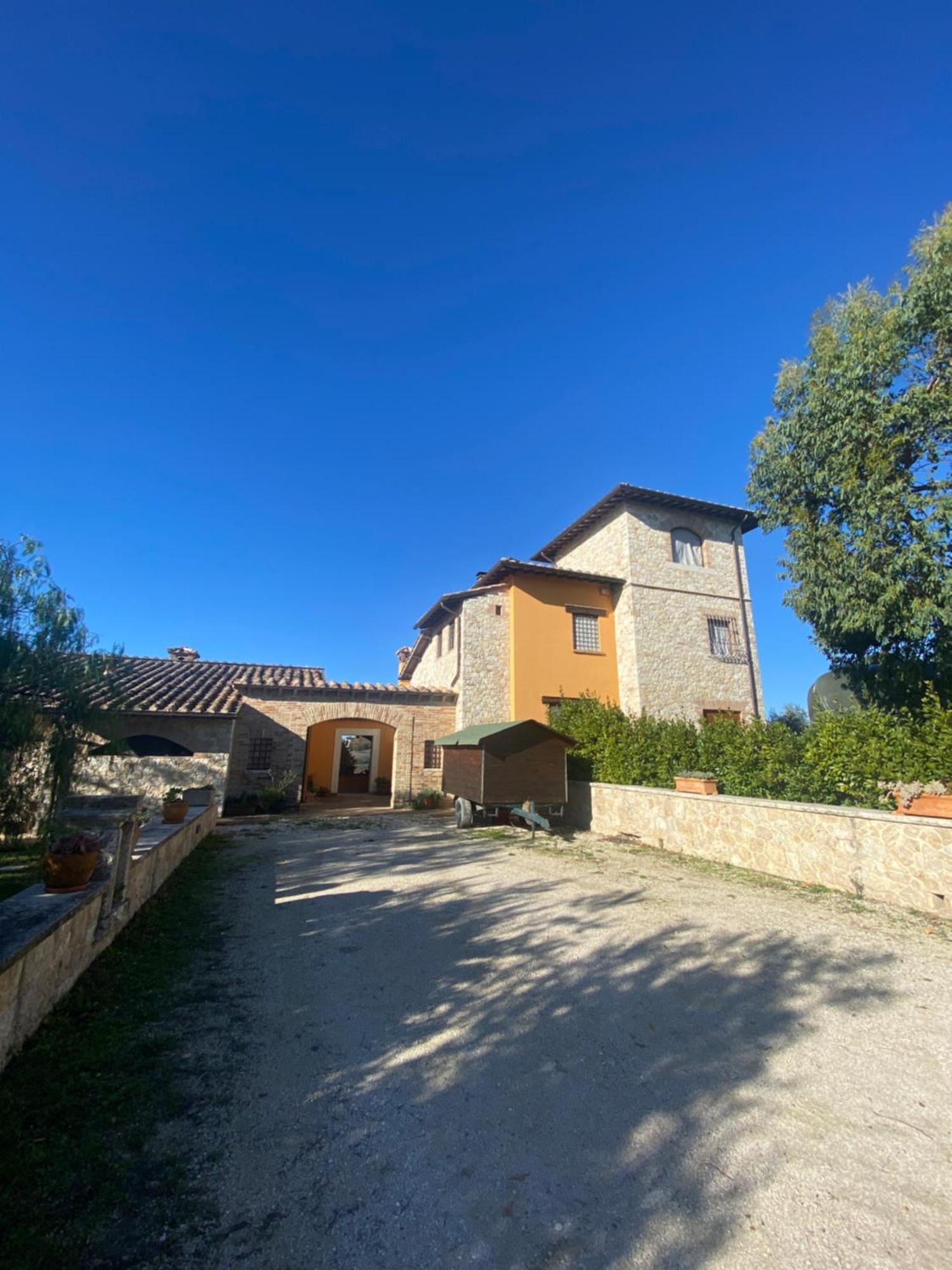 Monte CampanoLa Casa Di Betta别墅 外观 照片